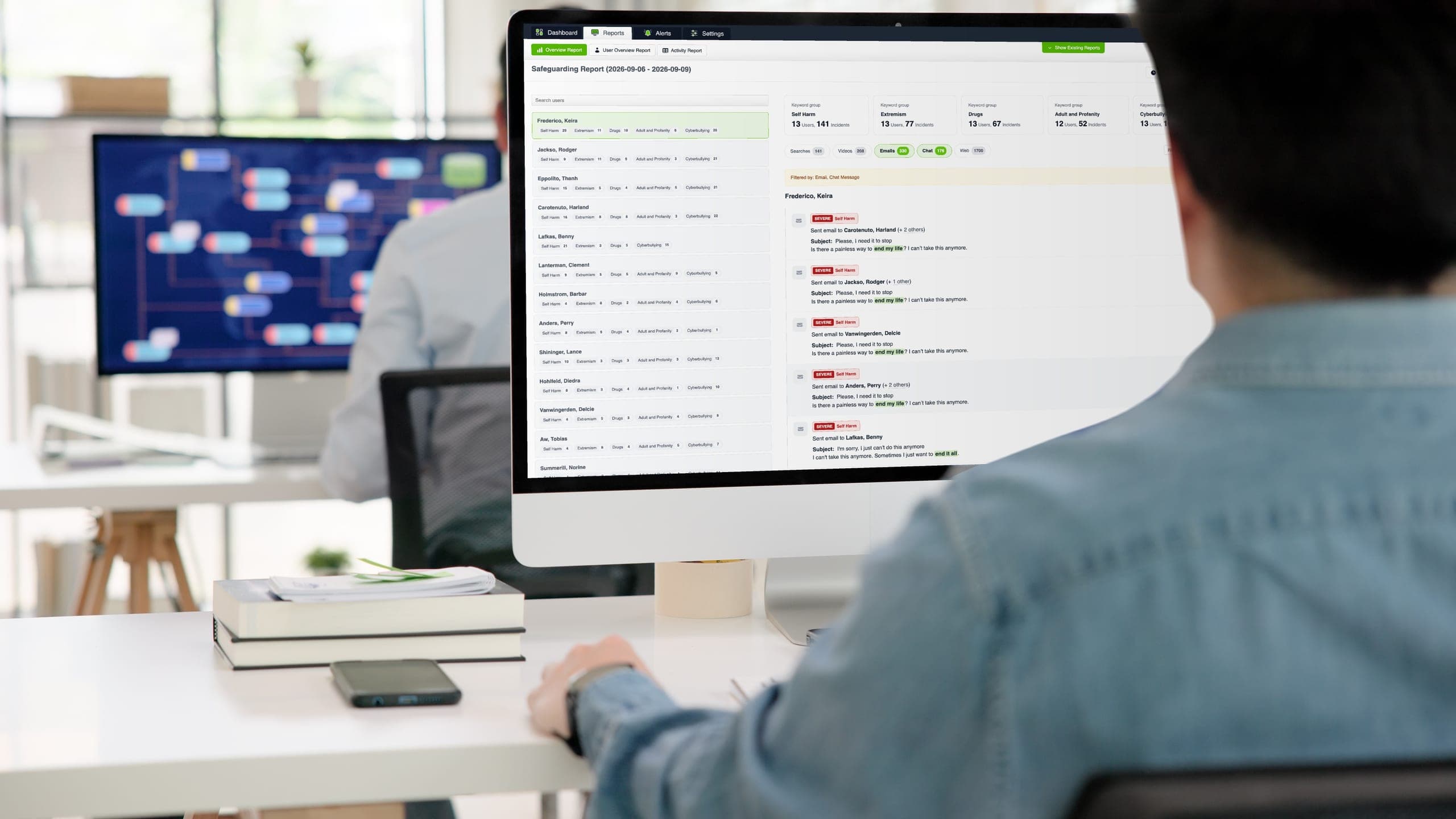 User looking at M365 signals in Fastvue Reporter on IMac